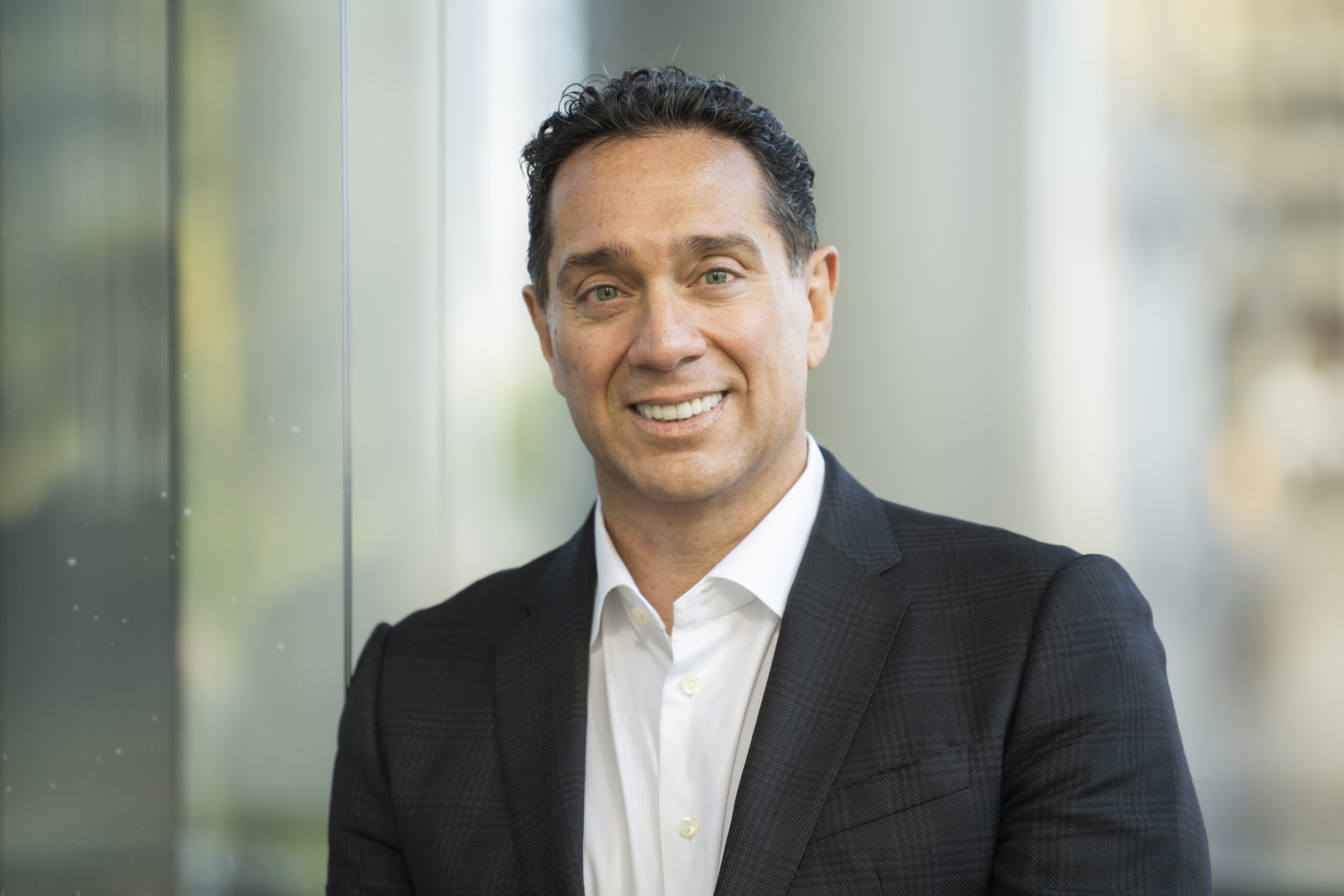 Dr. David Marco Data Management Expert